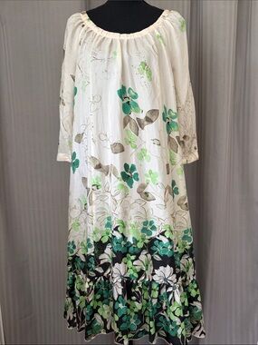 Vanessa Virginia 100%Silk Cream Floral Boho Maxi Dress with Green Accent